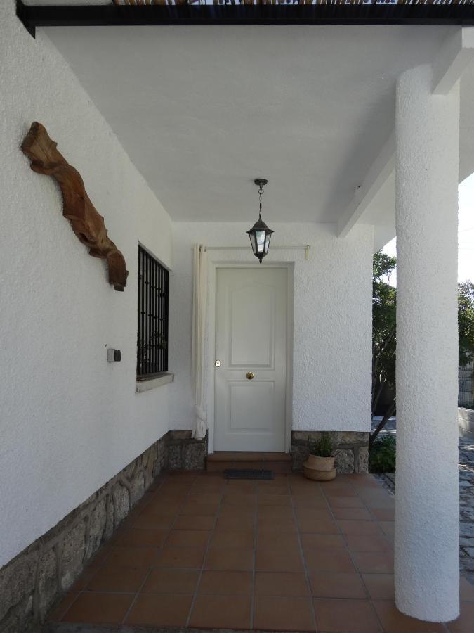 Casa Rural Mirando A La Pena "Grupo Mirando A Gredos" Cadalso de los Vidrios Eksteriør billede